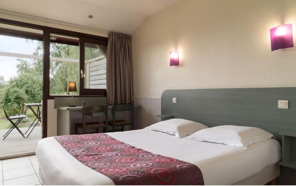 Logis Hotel Restaurant La Vieille Ferme, Macon Nord Sancé Esterno foto