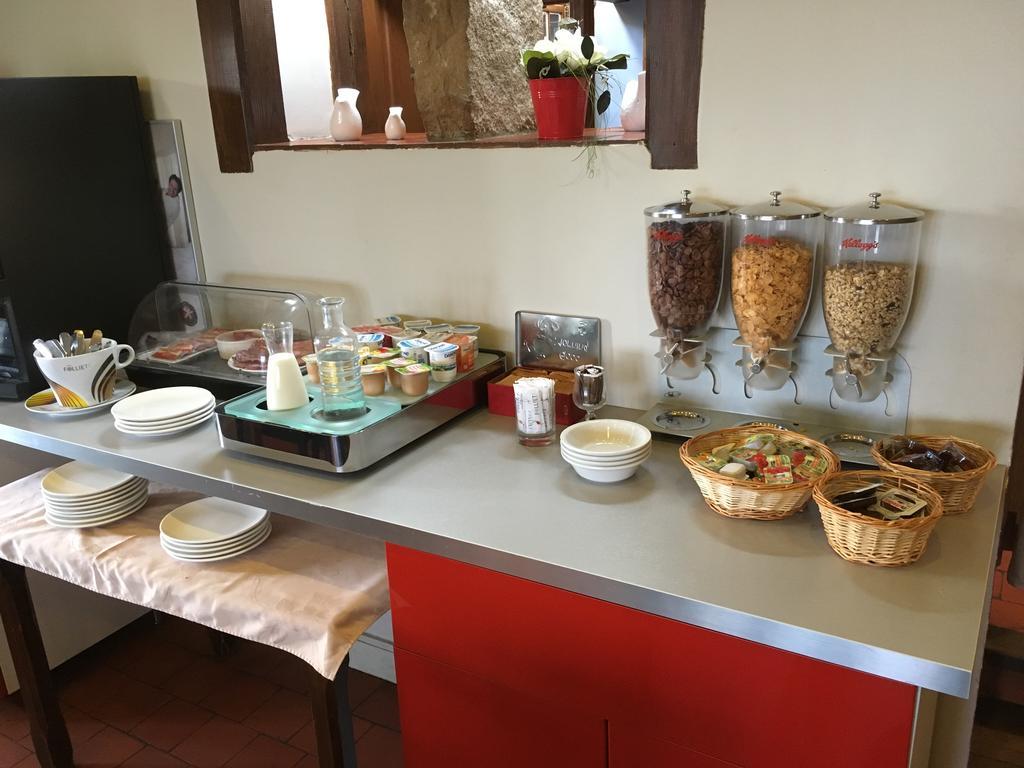 Logis Hotel Restaurant La Vieille Ferme, Macon Nord Sancé Esterno foto